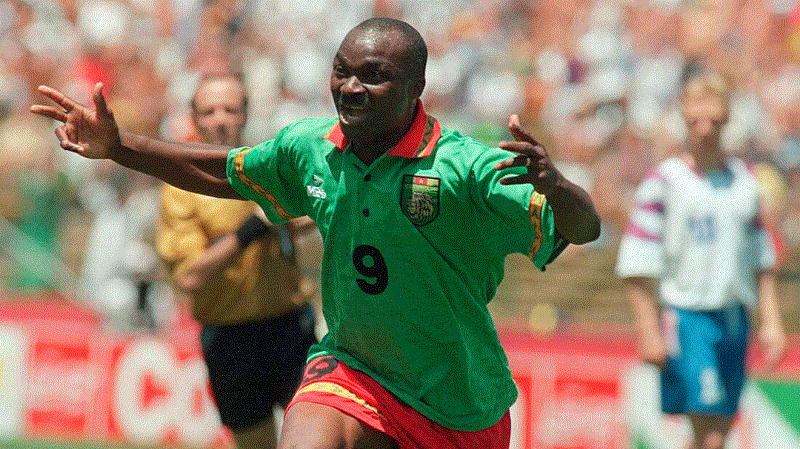 Huyen-thoai-Roger-Milla-Bieu-tuong-bong-da-Cameroon